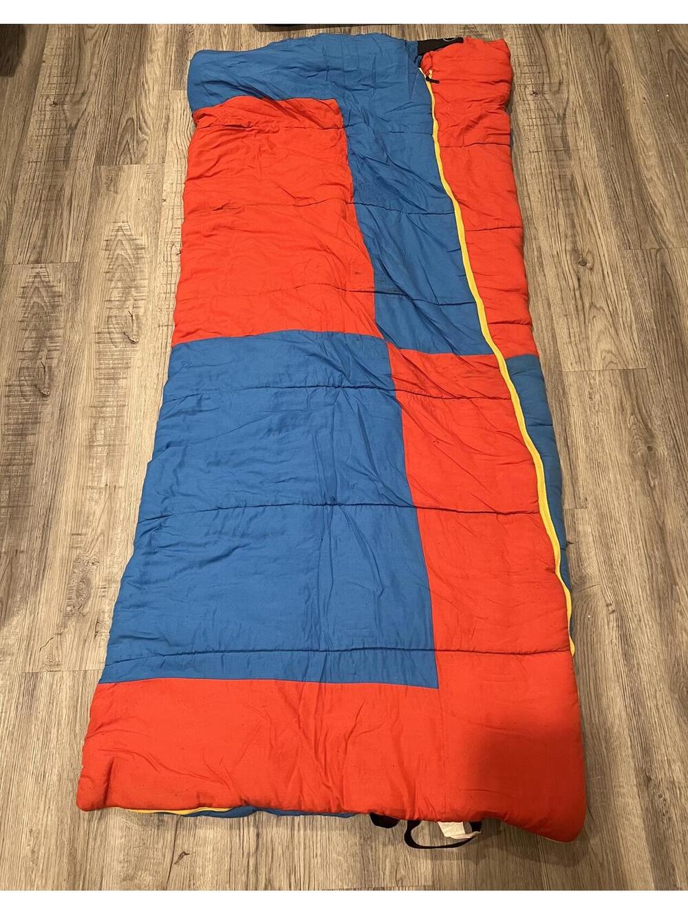 Igloo Colorful Outdoor Sleeping Bag!